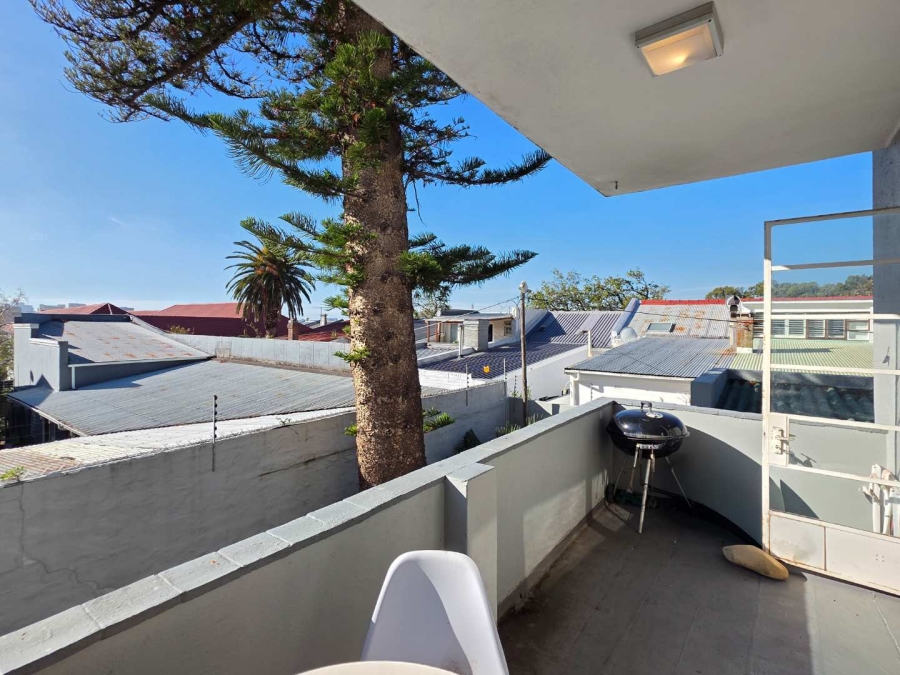 To Let 2 Bedroom Property for Rent in Oranjezicht Western Cape